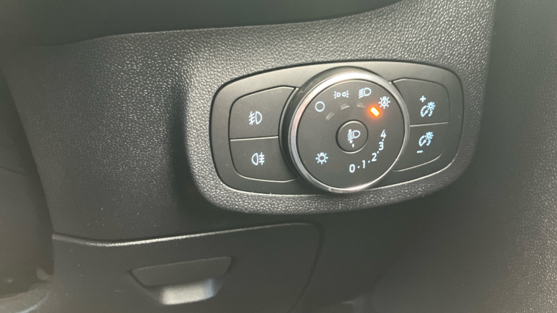 Ford Fiesta 1.0 EcoBoost Hybrid mHEV 125 Titanium 5dr Auto Petrol Hatchback